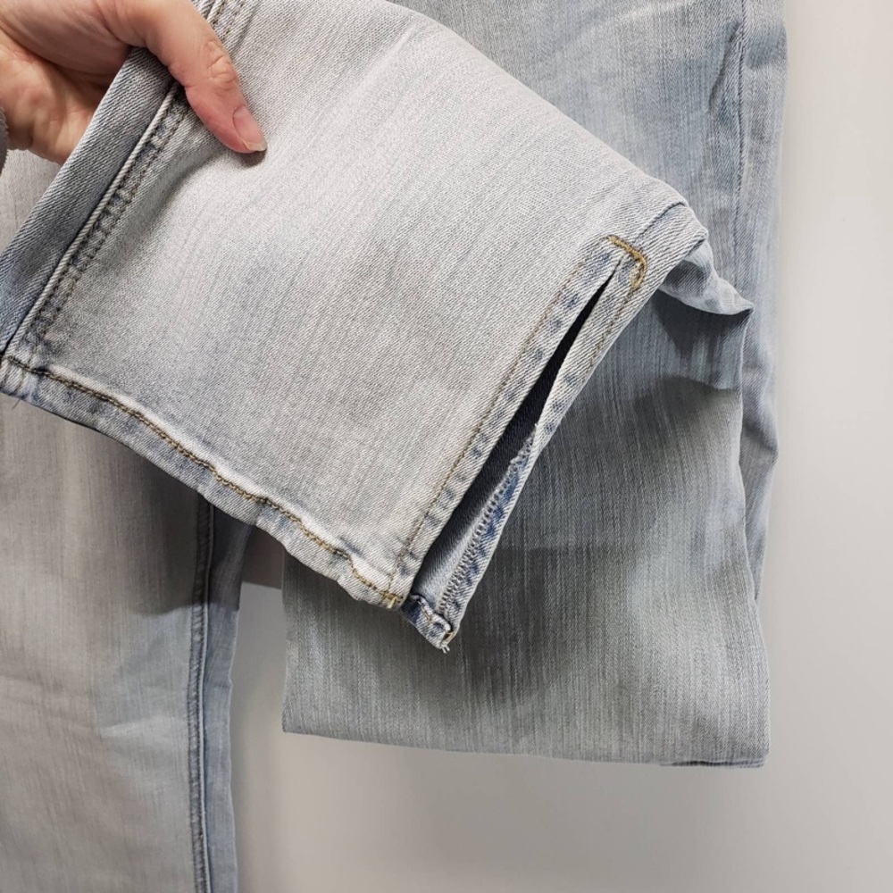 Dogma Denim Womens Sz 7/27 High Waist Straight Distressed Jean DG7044HL NWT!